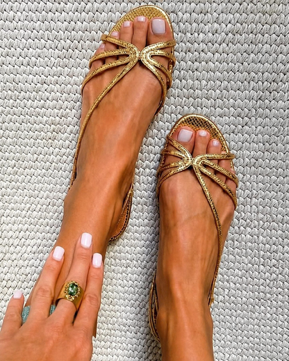 Dorada | Sandalias Planas Doradas con Tiras Finas