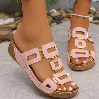 Esmeralda | Sandalias Verde con Detalles Dorados